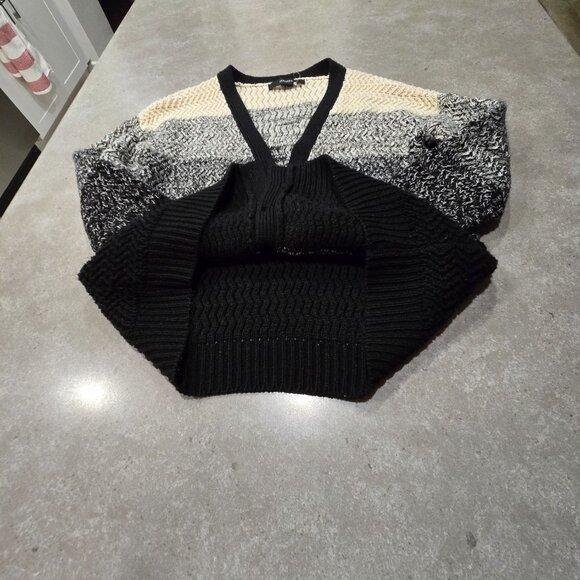 FOREVER 21 Women's Black Grey Cream Button-Down V-Neck Cardigan - Medium - Picture 7 of 15